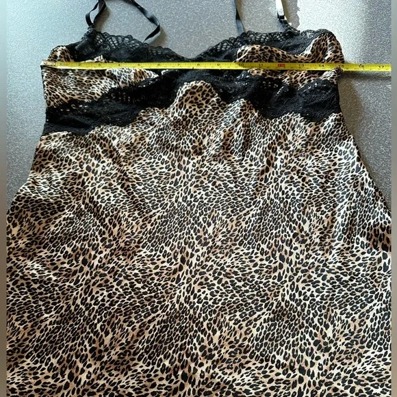 Vintage Victoria’s Secret Leopard Print Lace Chemise Slip Top Dress S/P - Picture 5 of 6